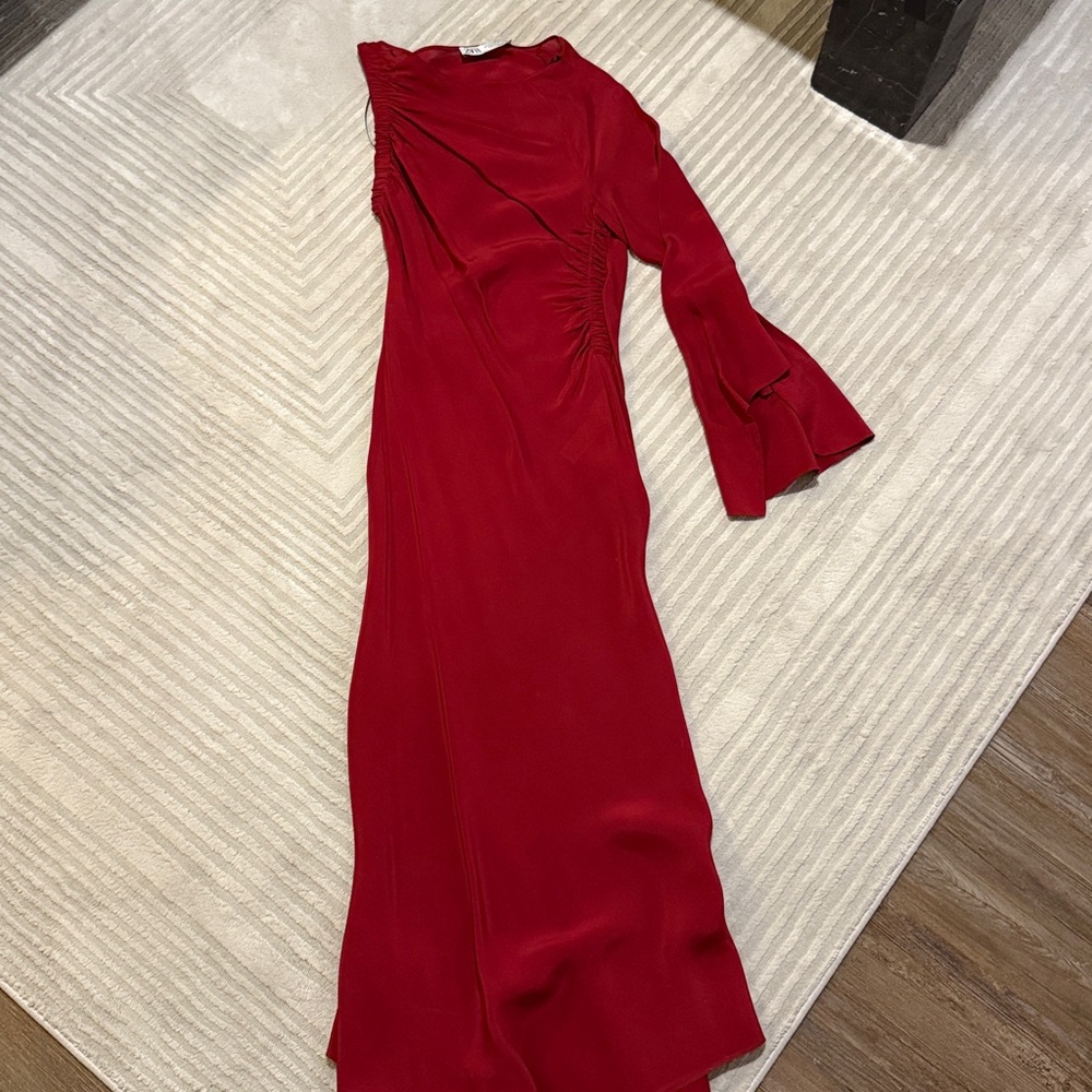 Zara Elegant Red One Sleeve Dress